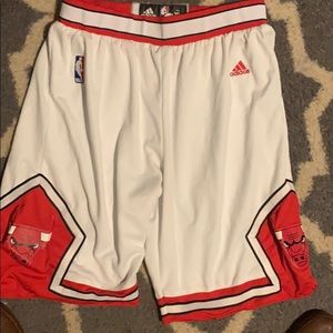 Chicago Bulls White Basketball Shorts